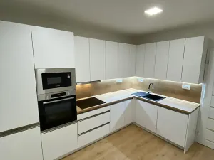 Pronájem bytu 3+1, Zlín, Česká, 68 m2