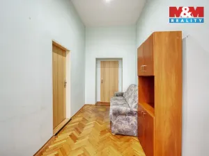 Prodej bytu 3+kk, Karlovy Vary, Zámecký vrch, 72 m2
