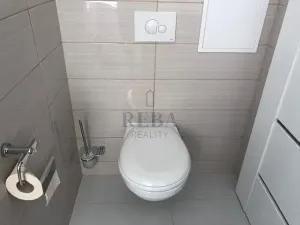 Pronájem bytu 2+kk, Karlovy Vary, Lipová, 50 m2