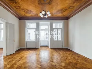 Pronájem bytu 4+1, Praha - Staré Město, Pařížská, 151 m2