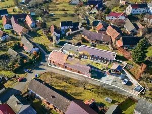 Prodej ubytování, Hoslovice, 468 m2