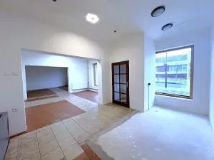 Pronájem komerční nemovitosti, Brandýs nad Labem-Stará Boleslav, 70 m2