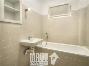 Prodej bytu 3+kk, Praha - Karlín, U invalidovny, 71 m2