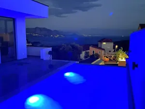 Prodej vily, Кримовице, Černá Hora, 115 m2