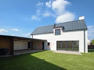 Pronájem rodinného domu, Praha - Újezd nad Lesy, Staroújezdská, 150 m2