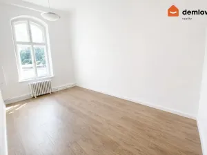 Pronájem kanceláře, Ostrava, Smetanovo náměstí, 53 m2