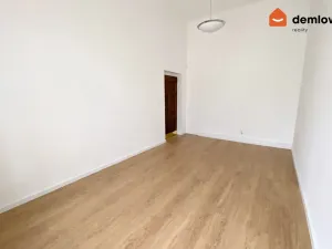 Pronájem kanceláře, Ostrava, Smetanovo náměstí, 53 m2