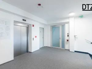 Pronájem kanceláře, Liberec - Liberec II-Nové Město, Chrastavská, 23 m2