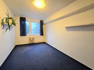 Pronájem kanceláře, Praha - Braník, U háje, 380 m2