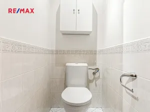 Pronájem bytu 2+kk, Praha - Vysočany, Podkovářská, 54 m2