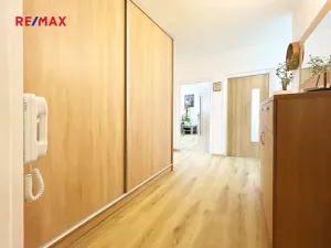 Prodej bytu 4+1, Cheb, Mírová, 83 m2