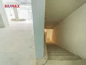 Pronájem obchodního prostoru, Praha - Nové Město, Hybernská, 526 m2