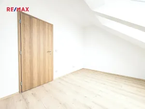 Prodej bytu 4+1, Černilov, 130 m2