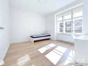 Pronájem bytu 3+kk, Hradec Králové, Ulrichovo náměstí, 85 m2