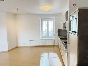 Pronájem bytu 3+kk, Benešov, Dukelská, 68 m2