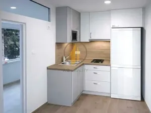 Pronájem bytu 2+kk, Turnov, Sídliště Jana Patočky, 40 m2