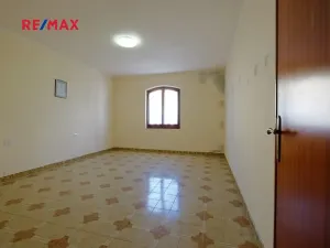 Prodej rodinného domu, Sant'Anna Arresi, Itálie, 400 m2