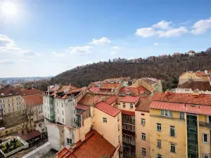 Prodej bytu 2+kk, Praha - Košíře, Holečkova, 60 m2