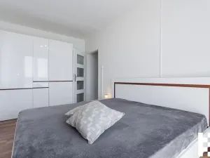 Pronájem bytu 2+kk, Praha - Černý Most, Bryksova, 42 m2