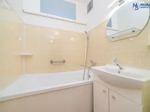 Pronájem bytu 2+1, Bruntál, Jesenická, 53 m2