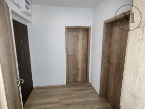 Pronájem bytu 1+kk, České Budějovice, Dobrovodská, 41 m2