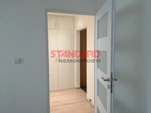 Pronájem bytu 2+kk, Praha - Řepy, Šimonova, 43 m2