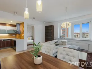 Prodej bytu 3+kk, Praha - Podolí, Na dolinách, 86 m2