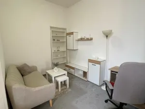 Prodej bytu 2+kk, Jablonec nad Nisou, Jungmannova, 32 m2