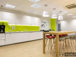 Pronájem kanceláře, Praha - Holešovice, Dělnická, 110 m2