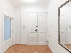 Pronájem bytu 4+1, Praha - Vinohrady, Belgická, 120 m2