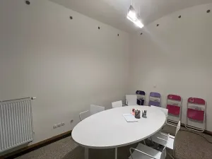 Pronájem obchodního prostoru, Praha - Vyšehrad, Neklanova, 60 m2