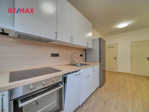 Pronájem bytu 3+1, Poděbrady, Puškinova, 72 m2