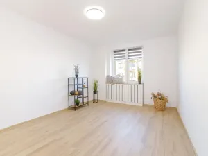 Pronájem bytu 2+kk, Ostrava, Letecká, 52 m2