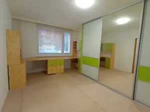 Prodej bytu 4+kk, Praha, Proutěná, 94 m2