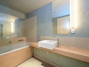 Pronájem bytu 2+kk, Praha - Karlín, Rohanské nábřeží, 77 m2