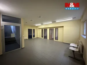 Pronájem kanceláře, Ústí nad Orlicí, Mírové nám., 200 m2