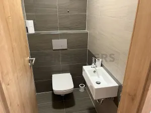 Pronájem bytu 2+kk, Pardubice, Na Spravedlnosti, 54 m2