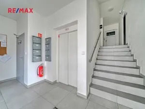 Pronájem bytu 3+kk, Nymburk, V Kolonii, 68 m2