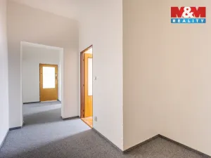 Pronájem bytu 3+1, Nový Bor, Tržní náměstí, 85 m2