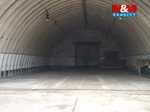 Prodej komerční nemovitosti, Ralsko - Hradčany, 472 m2