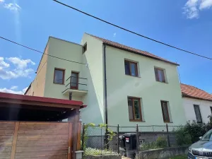 Prodej rodinného domu, Střelice, Smetanova, 250 m2