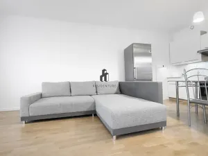 Pronájem bytu 2+kk, Praha - Hloubětín, Krylovecká, 53 m2