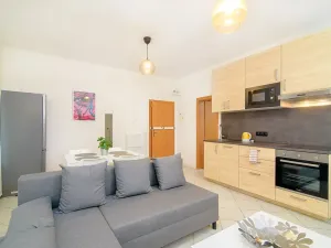 Prodej bytu 2+kk, Praha - Karlín, Sokolovská, 39 m2