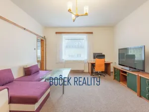 Prodej bytu 1+1, Beroun, V Hlinkách, 37 m2