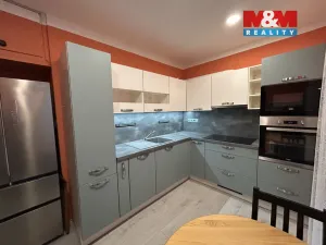 Pronájem bytu 2+1, Jablonec nad Nisou, Budovatelů, 51 m2