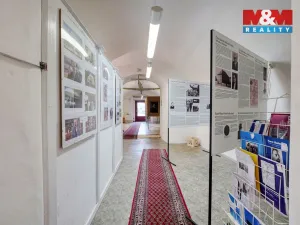 Pronájem obchodního prostoru, Žatec, náměstí Svobody, 80 m2