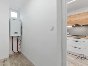 Prodej bytu 3+1, Mělnické Vtelno, Sídliště Střed, 107 m2