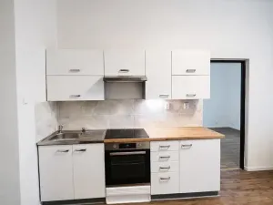 Pronájem bytu 2+kk, Praha, Bělohorská, 55 m2