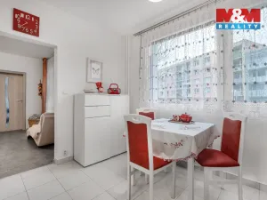 Prodej bytu 3+1, Nový Bor, Palackého, 75 m2