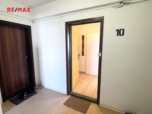 Pronájem bytu 1+kk, Praha - Chodov, Valentova, 29 m2